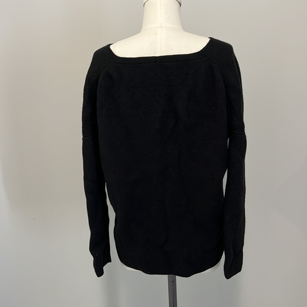 Babaton V neck Merino wool Sweater size Small - Picture 4 of 10